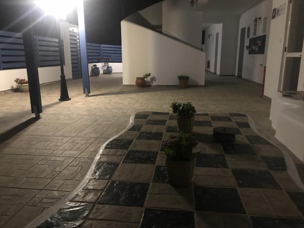 Dedes Apartments Skála Exteriér fotografie